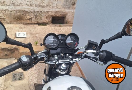 Motos - Yamaha YBR 2022 Nafta 10000Km - En Venta