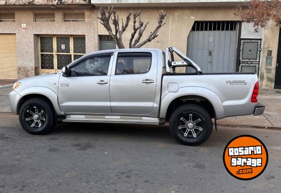 Camionetas - Toyota Hilux 2007 Diesel 214000Km - En Venta