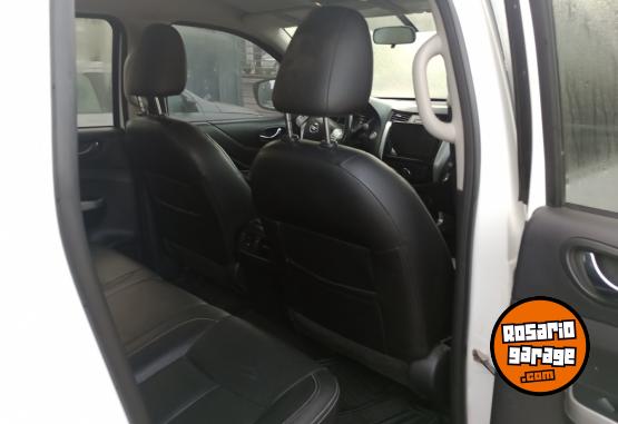 Camionetas - Nissan Frontier 2.3 4x4 NP 300 2018 Diesel 140000Km - En Venta