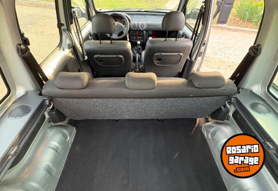 Utilitarios - Renault Kangoo 2017 Nafta 38000Km - En Venta