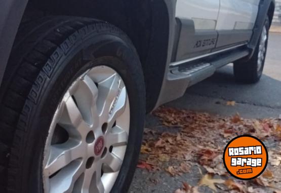 Camionetas - Fiat Strada Adventure 2014 GNC 198100Km - En Venta