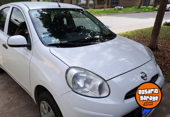 Autos - Nissan March 2012 Nafta 63000Km - En Venta