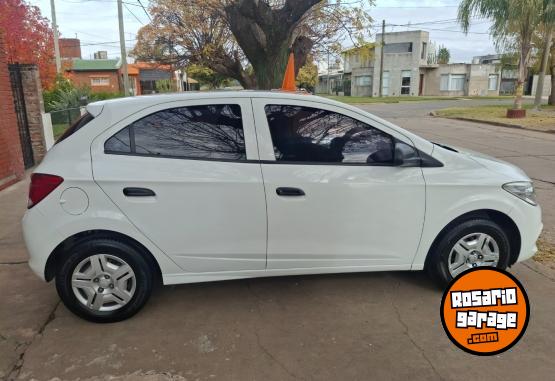 Autos - Chevrolet ONIX JOY 2017 Nafta 102000Km - En Venta