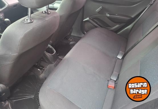 Autos - Chevrolet ONIX JOY 2017 Nafta 102000Km - En Venta