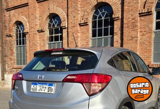 Autos - Honda HRV LX AT 2016 Nafta 50000Km - En Venta