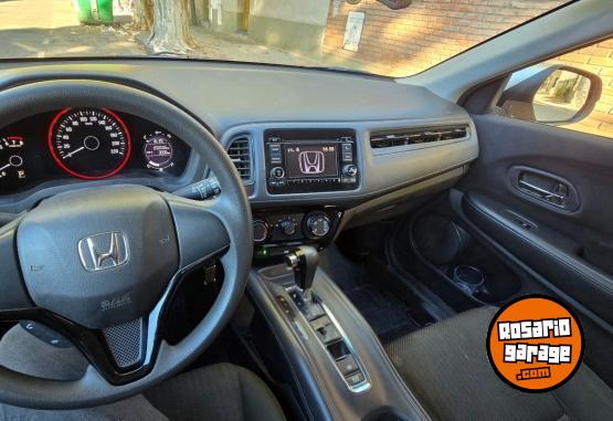 Autos - Honda HRV LX AT 2016 Nafta 50000Km - En Venta