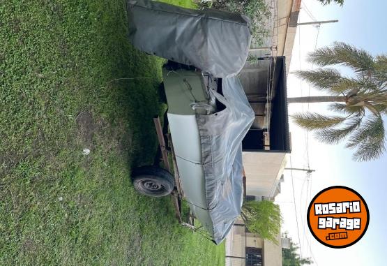 Embarcaciones - Embarcación canestrari 490 motor mercury 40hp - En Venta