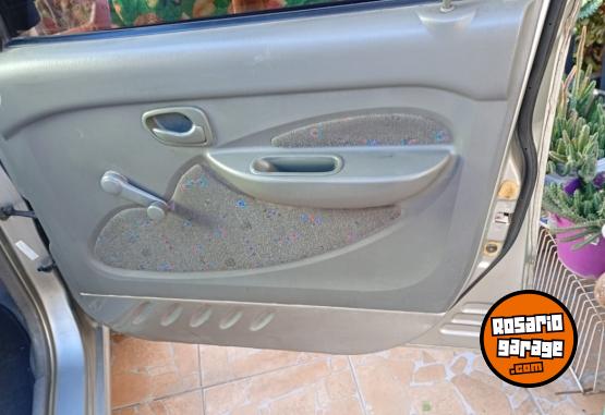 Autos - Hyundai Atos 2000 Nafta 200560Km - En Venta