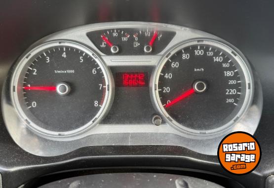 Autos - Volkswagen Gol Trend 2011 Nafta 134500Km - En Venta