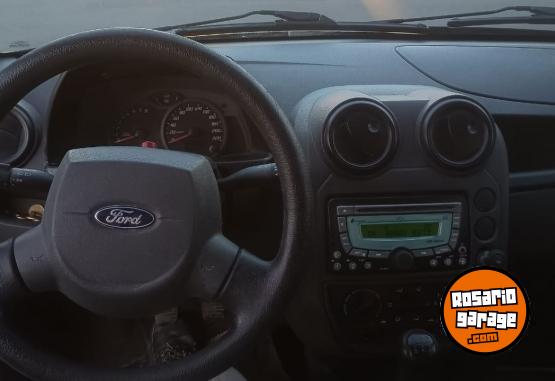Autos - Ford Ka 2012 Nafta 140000Km - En Venta