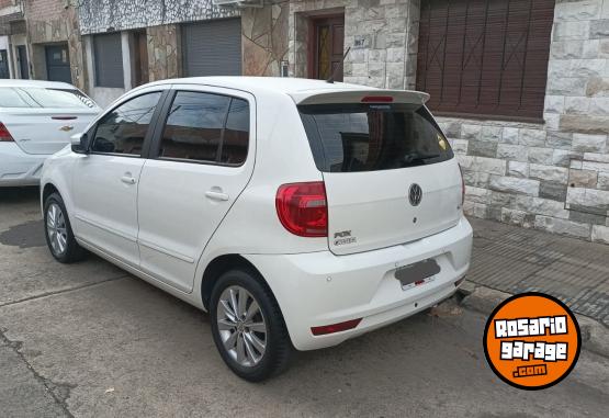 Autos - Volkswagen Fox highline 2013 Nafta 97000Km - En Venta
