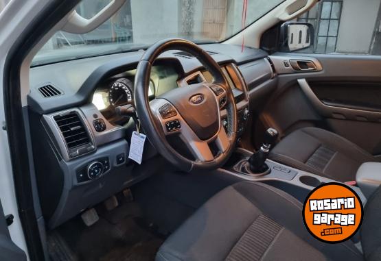 Camionetas - Ford RANGER XLT 3.2LTS DIESEL 2019 Diesel 125000Km - En Venta