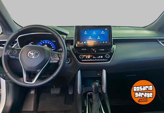 Autos - Toyota Corolla Cross SEG 1.8 2022 Nafta 53012Km - En Venta
