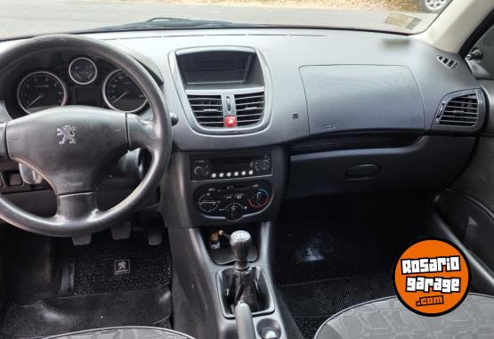 Autos - Peugeot Peugeot 207 2009 Nafta 130000Km - En Venta