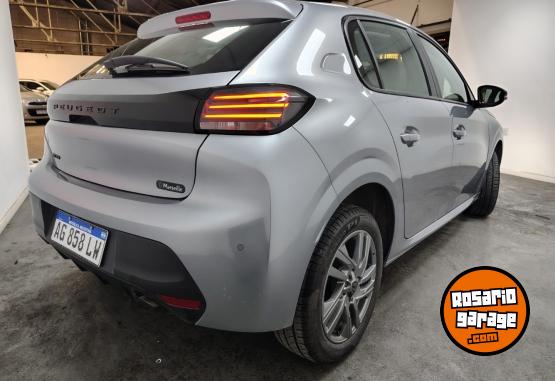 Autos - Peugeot 208 ALLURE AM25 5P AT 2024 Nafta 29866Km - En Venta