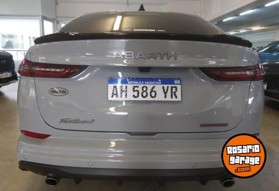 Autos - Fiat FASTBACK TURBO 270 2025 Nafta 14600Km - En Venta