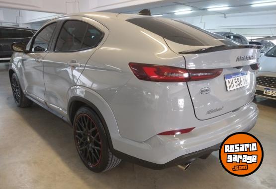 Autos - Fiat FASTBACK TURBO 270 2025 Nafta 14600Km - En Venta