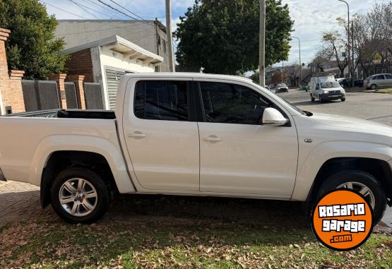 Camionetas - Volkswagen Amarok Highline 2014 Diesel 200000Km - En Venta
