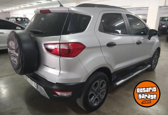 Camionetas - Ford Ecosport 1.5L Freestyle 2021 Nafta 88000Km - En Venta