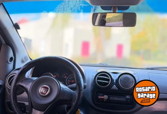 Autos - Fiat PALIO ATTRACTIVE 2014 Nafta 150000Km - En Venta