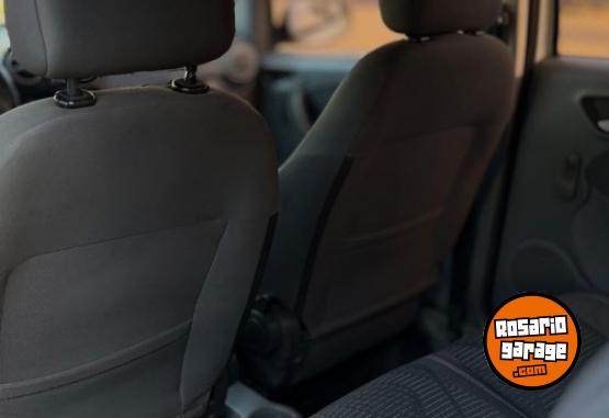 Autos - Fiat PALIO ATTRACTIVE 2014 Nafta 150000Km - En Venta