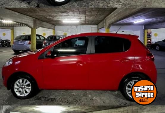 Autos - Fiat PALIO ATTRACTIVE 5 P 1.4 2017 Nafta 107000Km - En Venta