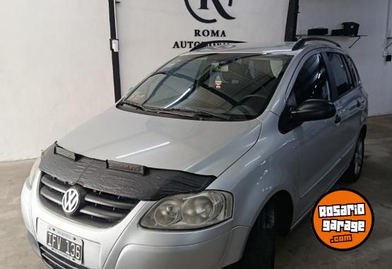 Autos - Volkswagen SURAN 1.6 2009 GNC 199400Km - En Venta