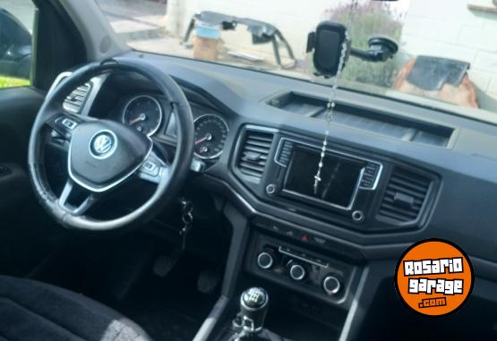 Camionetas - Volkswagen confort line 180CV 2017 Diesel 380000Km - En Venta