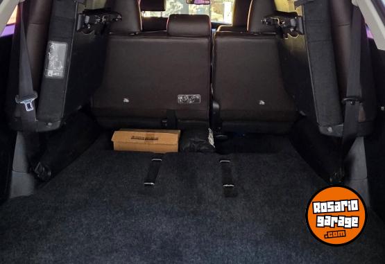 Camionetas - Toyota SW4 SRX 2016 Nafta 202000Km - En Venta