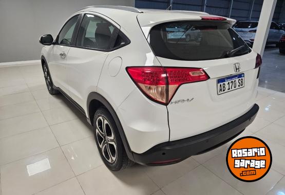 Autos - Honda HRV 2017 Nafta 80000Km - En Venta