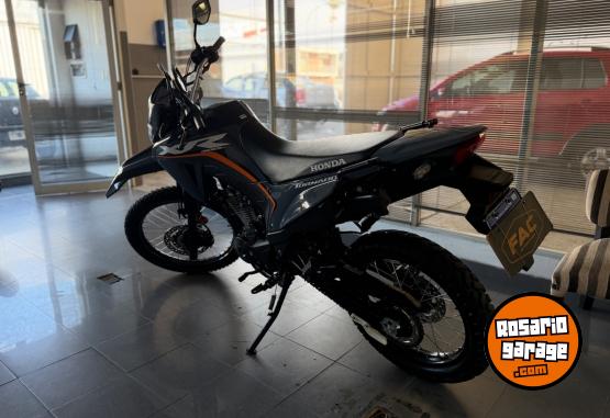 Motos - Honda XR 300 2026 Nafta 633Km - En Venta