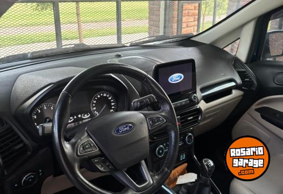 Camionetas - Ford Ecosport 2020 Nafta 53000Km - En Venta