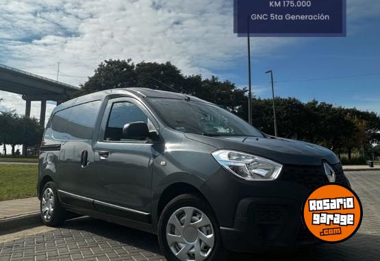 Utilitarios - Renault Kangoo 2020 GNC 175000Km - En Venta