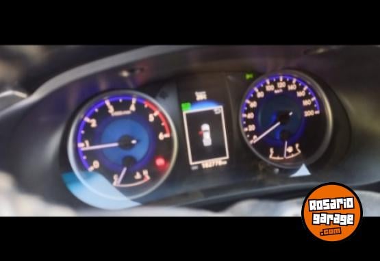 Camionetas - Toyota Hilux SRV TDI 4x4 2016 Diesel 183000Km - En Venta