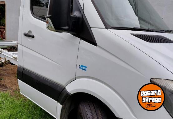 Utilitarios - Mercedes Benz Sprinter 415 chasis 2017 Diesel 220000Km - En Venta