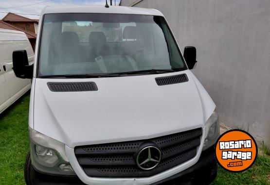 Utilitarios - Mercedes Benz Sprinter 415 chasis 2017 Diesel 220000Km - En Venta