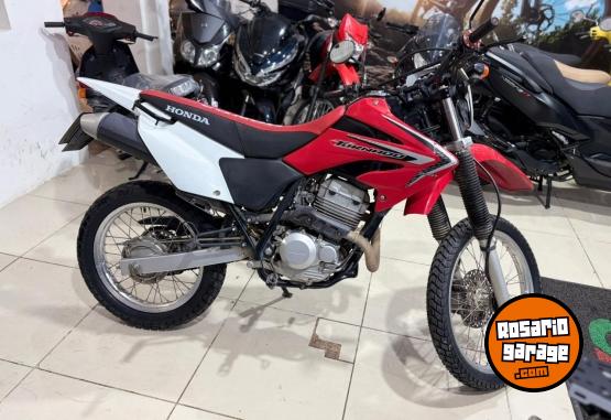 Motos - Honda XR 250 TORNADO 2017 Nafta 57000Km - En Venta