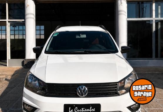 Camionetas - Volkswagen Saveiro HighPack CD 2017 GNC 150000Km - En Venta