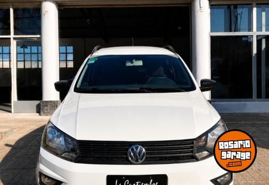 Camionetas - Volkswagen Saveiro HighPack CD 2017 GNC 150000Km - En Venta