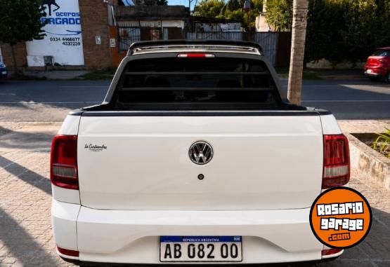 Camionetas - Volkswagen Saveiro HighPack CD 2017 GNC 150000Km - En Venta