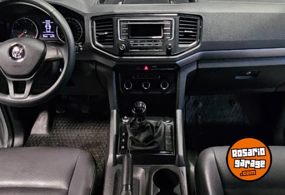 Camionetas - Volkswagen Amarok Trendline 2023 Diesel 44000Km - En Venta