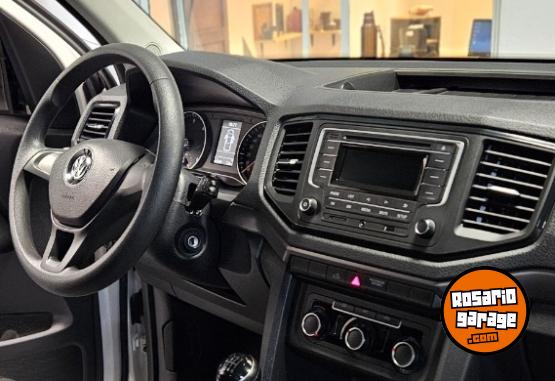 Camionetas - Volkswagen Amarok Trendline 2023 Diesel 44000Km - En Venta