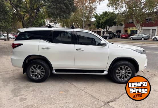 Camionetas - Toyota Sw4 srx 2021 Diesel 111000Km - En Venta