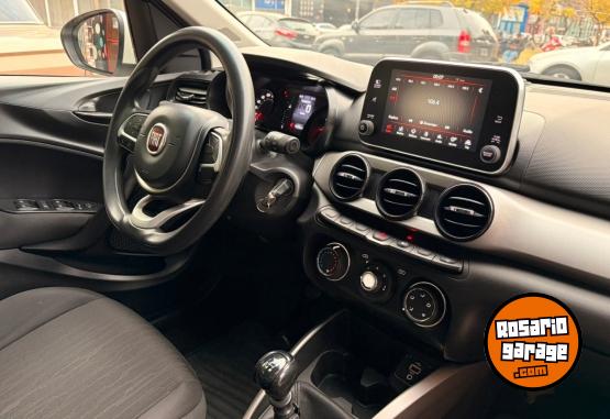 Autos - Fiat Argo Drive Pack Conect 2018 Nafta 107000Km - En Venta