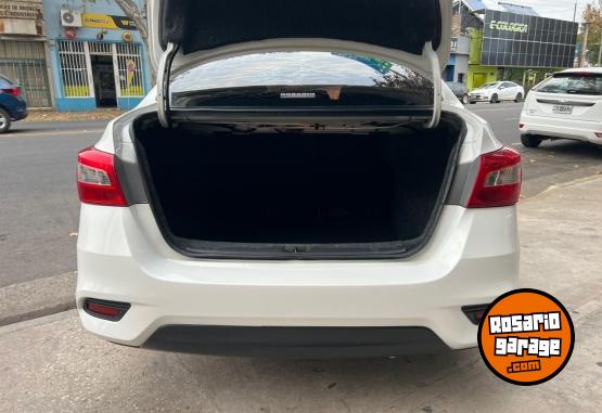Autos - Nissan Sentra 2017 Nafta  - En Venta