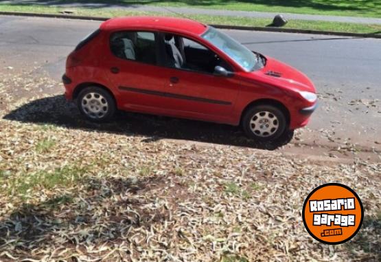 Autos - Peugeot 206 2010 Nafta 117000Km - En Venta