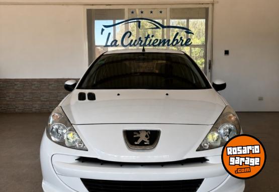 Autos - Peugeot 207 Compact Allure 1.4 N 2015 Nafta 92000Km - En Venta