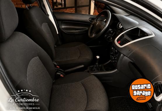 Autos - Peugeot 207 Compact Allure 1.4 N 2015 Nafta 92000Km - En Venta