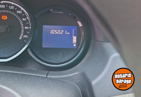 Autos - Renault duster 2017 Nafta 100000Km - En Venta