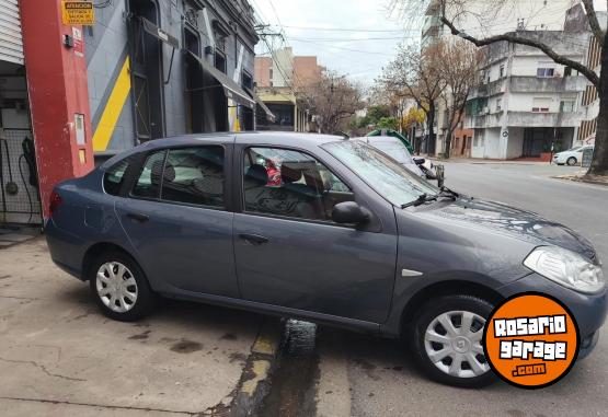 Autos - Renault symbol megane sandero 2011 Nafta 138000Km - En Venta